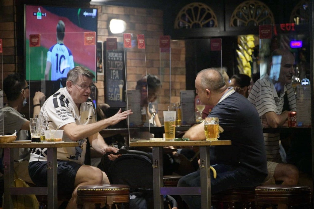 灣仔一帶的酒吧。