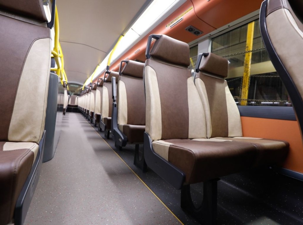 九巴指,將更換座椅的椅套及全車地板。九巴圖片