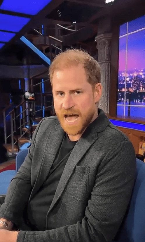 有人認為哈里親切搞笑，也有人批評他損害皇室和自己的形象。Instagram@colbertlateshow