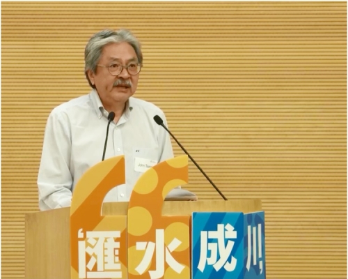 曾俊華指本港的教育制度仍沿用工業時代的藍圖，認為有需要改革。網上截圖