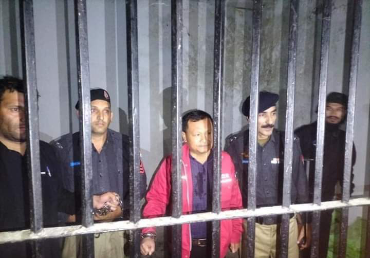 中國籍監工被指褻瀆宗教，在巴基斯坦受警方「保護性逮捕」。微博圖 