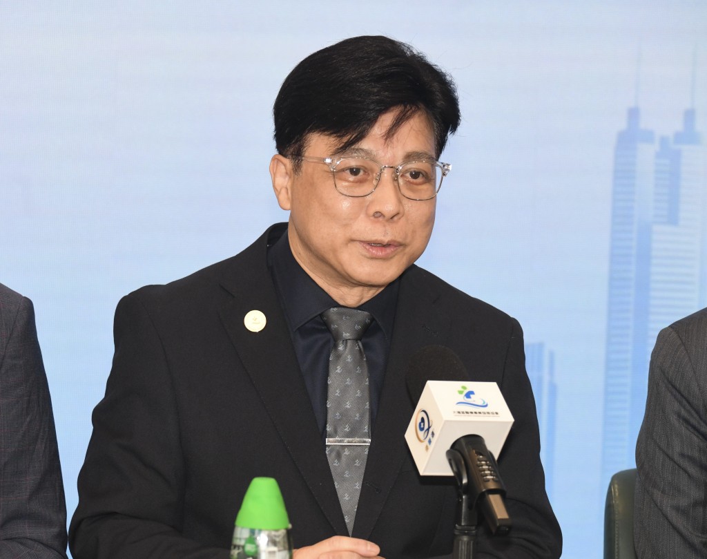 蕭英傑表示,人口老化下,本港市場將出現重大改變,銀髮經濟將是重要產業之一。 蕭英傑表示,人口老化下,本港市場將出現重大改變,銀髮經濟將是重要產業之一。