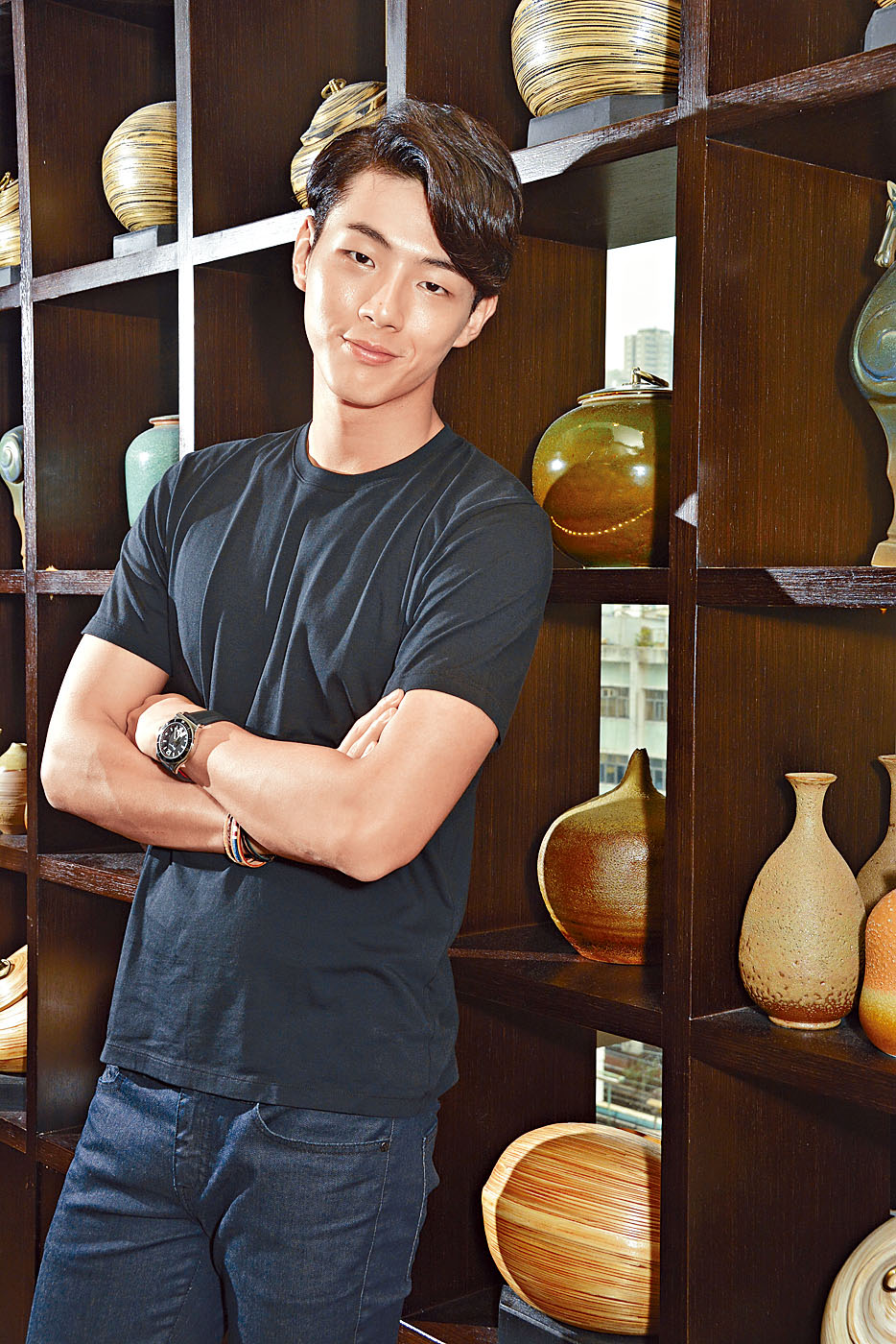 Jisoo被多名网民爆恶行，指他涉欺凌、性侵、伪造文件等。