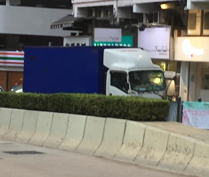 柯士甸道货车失事。突发事故报料区‎Reagan Chan‎ 图片