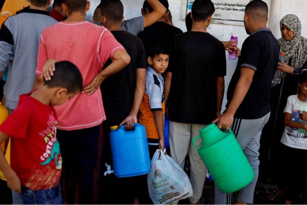 加沙地帶內大量平民面對嚴重人道危機。路透社