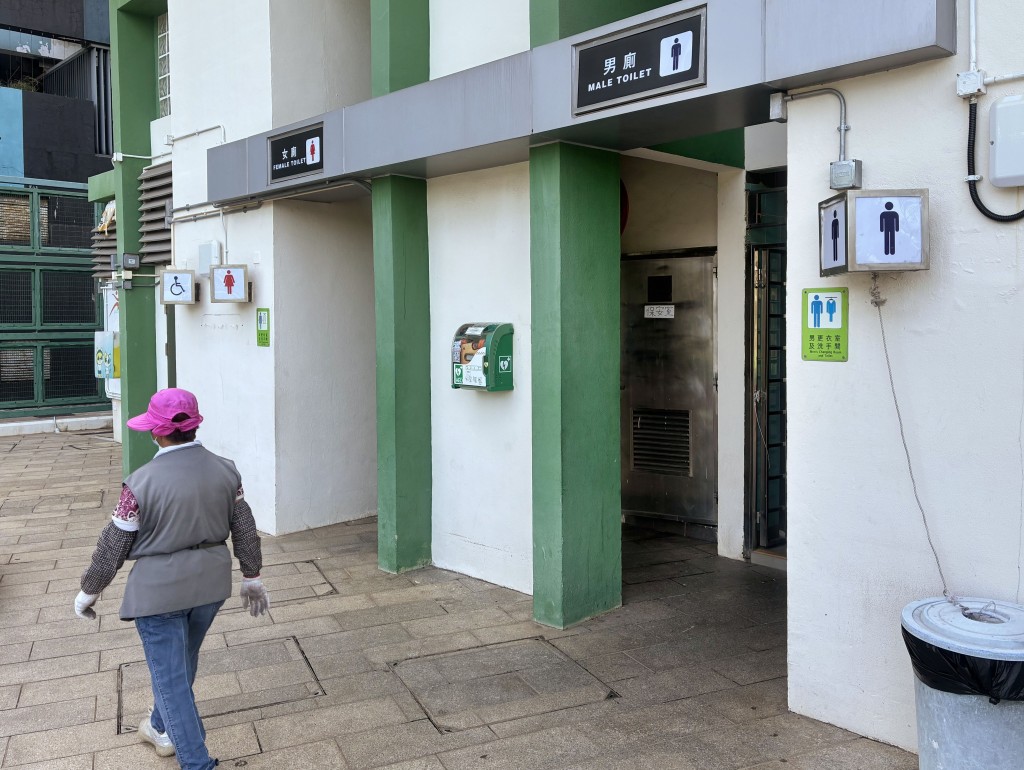 跨性別人士提出司法覆核,質疑公廁法例帶歧視獲判勝訴。 何君健攝 跨性別人士提出司法覆核,質疑公廁法例帶歧視獲判勝訴。 何君健攝