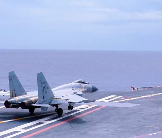 中國航母山東艦入列六周年。中國軍號