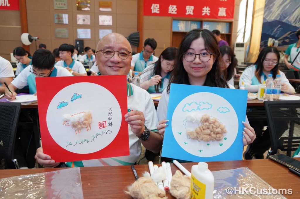 Customs YES會員到訪新疆棉科普研學教育實踐基地。 Customs YES會員到訪新疆棉科普研學教育實踐基地。