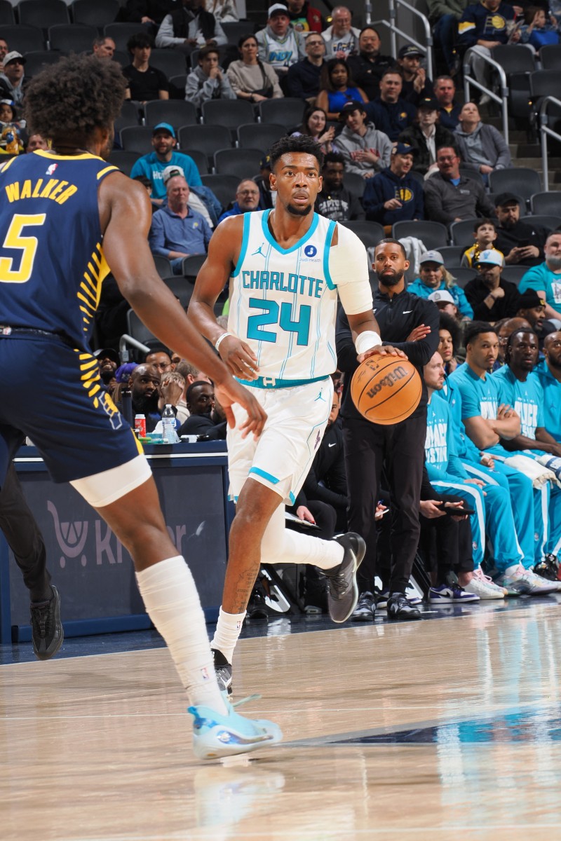 布蘭登米拿攻入全場最高的33分外加7籃板4助攻。AFP