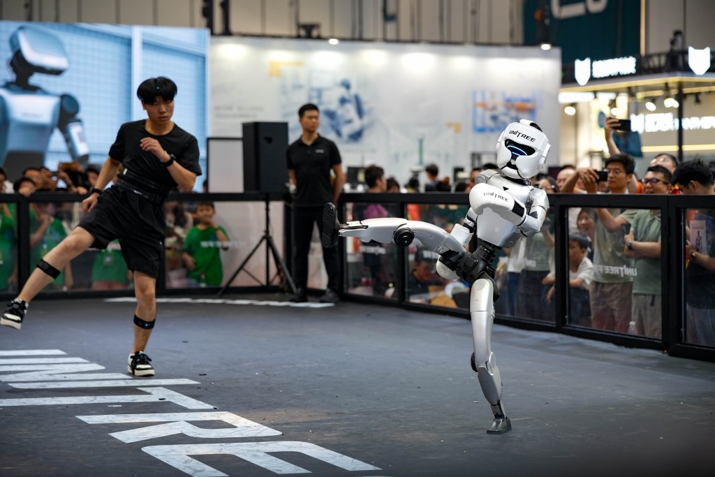 2026世界機械人大會在北京舉行。新華社