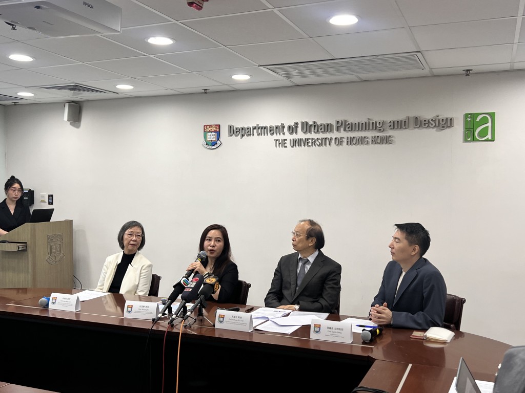 研究團隊因應結果研發人工智能平台「健康灣區」。郭詠欣攝