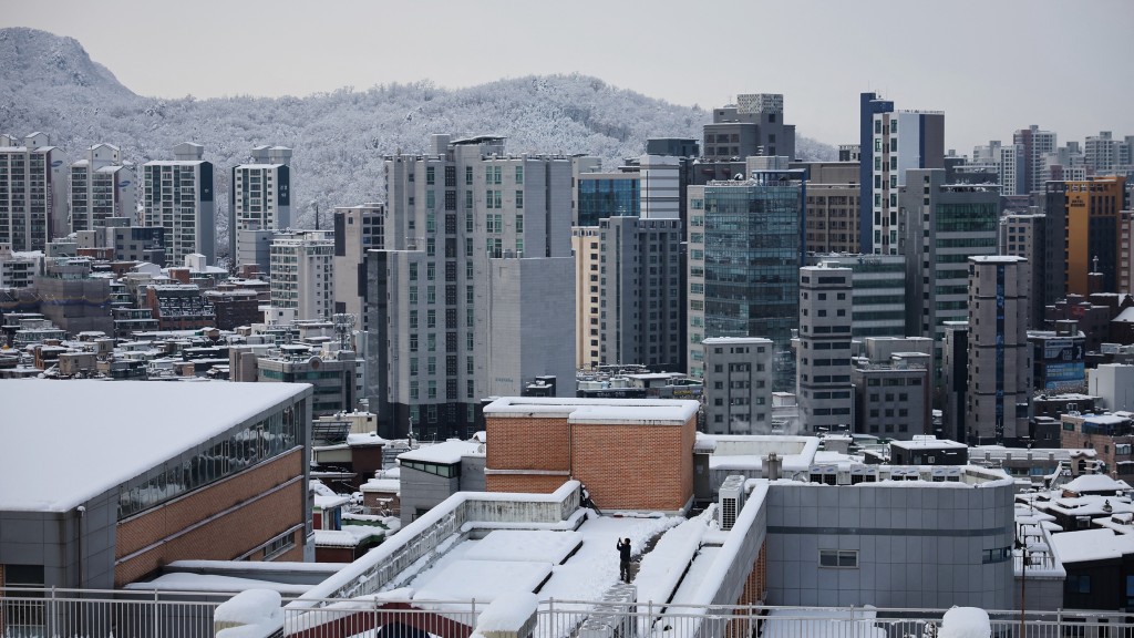 首爾連續2日暴雪。 路透社