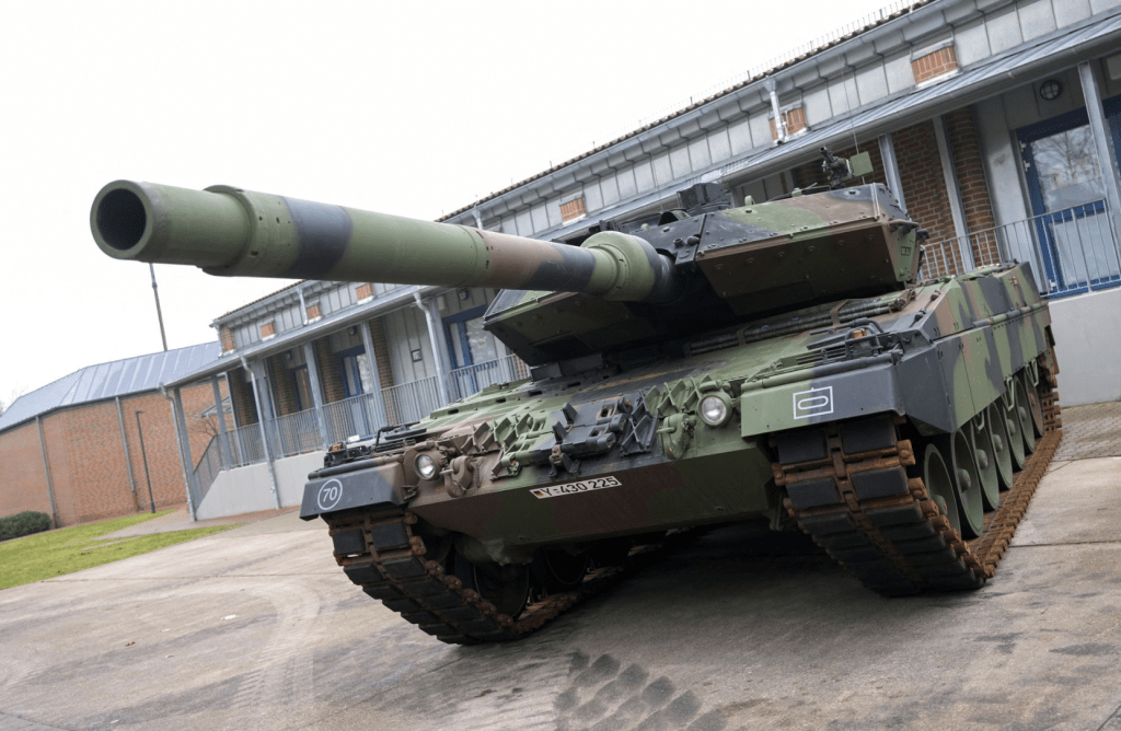 德國承諾向烏克蘭提供豹2主戰坦克。路透社