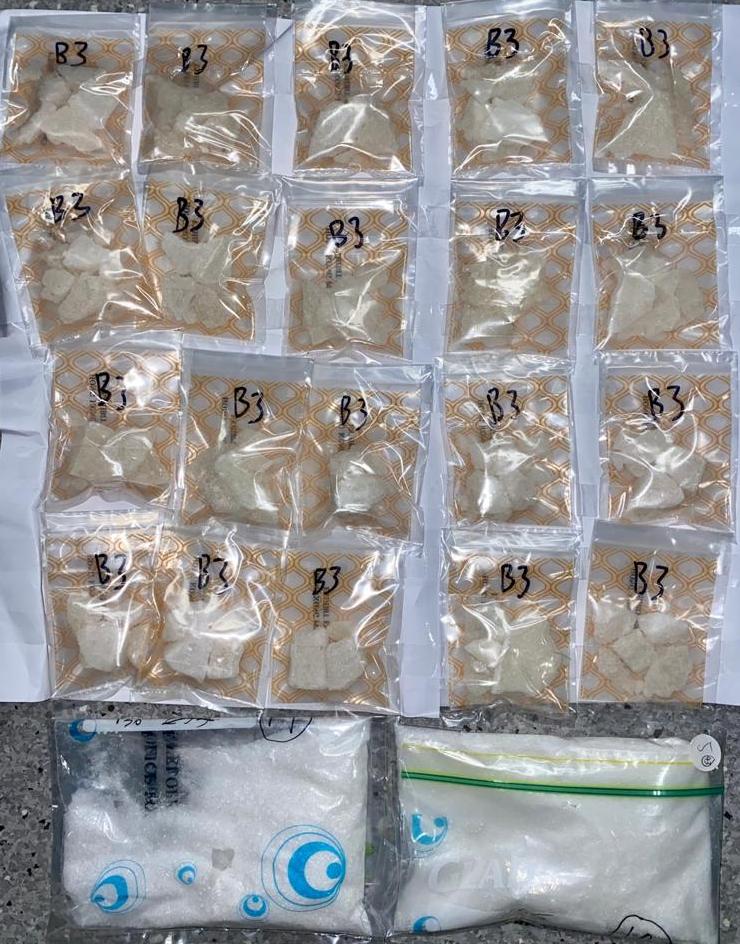 行動中檢獲的證物。警方圖片