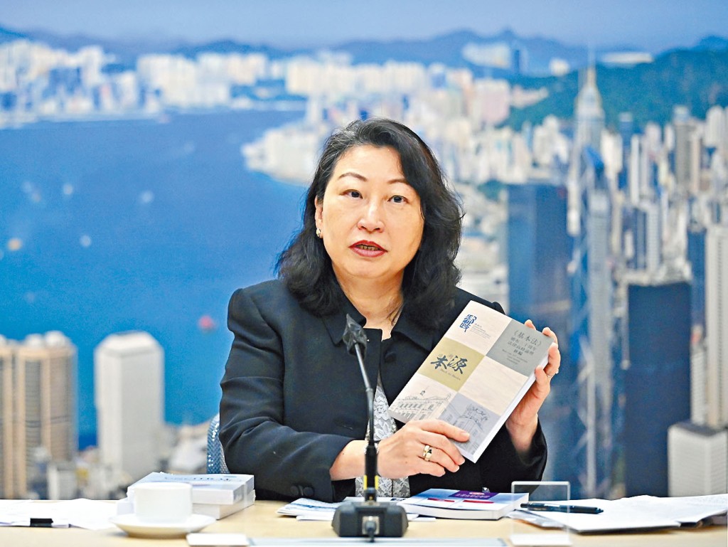 鄭若驊指《反外國制裁法》的重點是「反」字，呼籲外界毋須對法例過分憂慮。