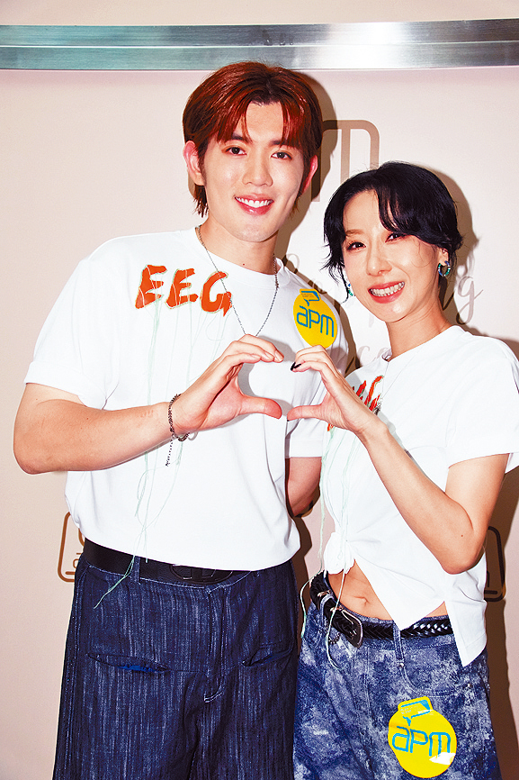 師弟洪助昇突如其來的表白嚇親泳兒。