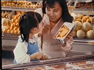 香港人集体回忆“莎莉蛋糕”陪伴不少香港人成长，更有多个经典广告，相信大家必记得“莎莉多谢你” ！（图片来源：YouTube截图）
