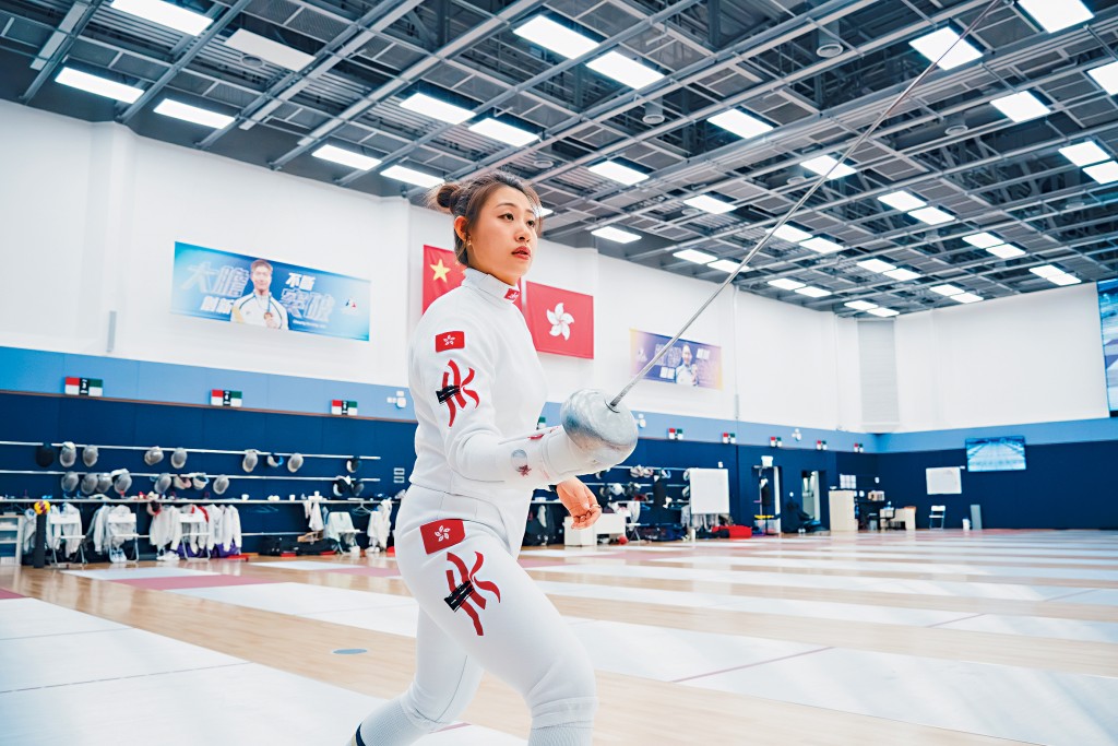 佘繕妡率先在啟德體藝館登場。