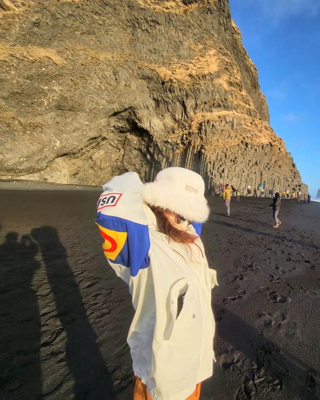 近日蔡依林前往冰島旅遊。