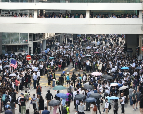 示威者多次在中環舉行「和你Lunch」抗議活動。資料圖片