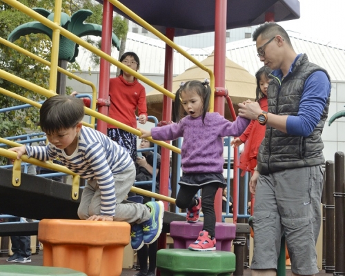 預算案增加父母及子女免稅額。陳浩元攝