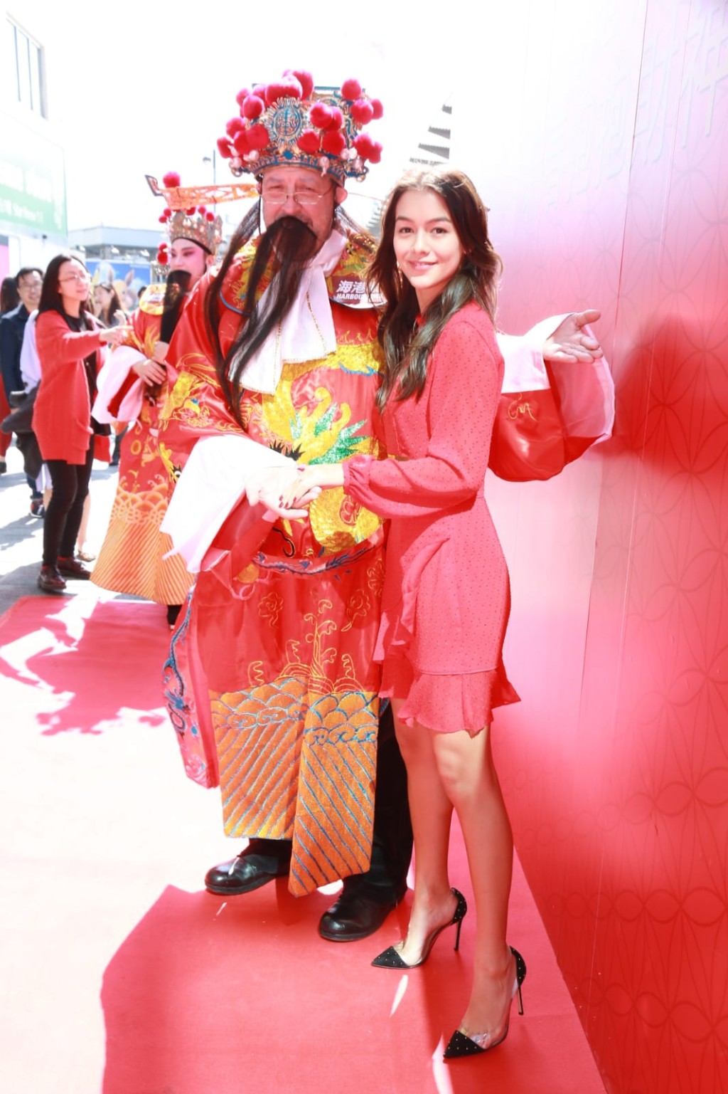 麥少瑜相信趕不及做豬年新娘。