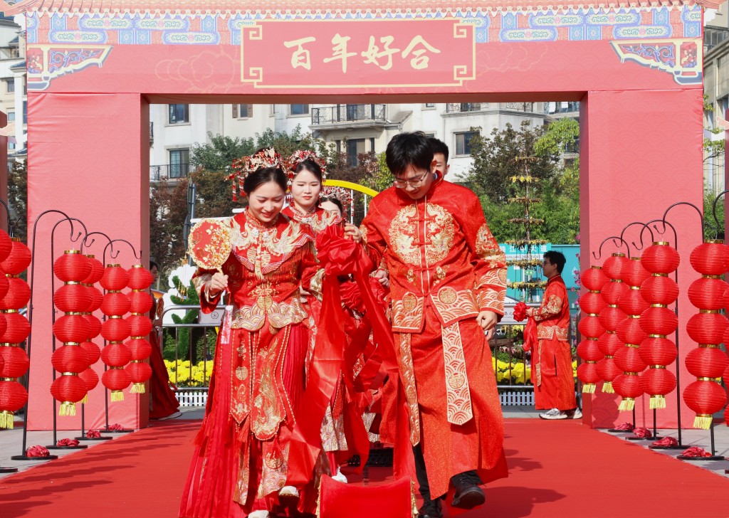 新华社图片