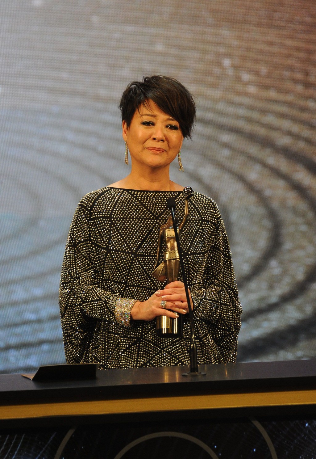 金燕玲多度奪得香港電影金像獎及台灣金馬獎的「最佳女配角」獎項。