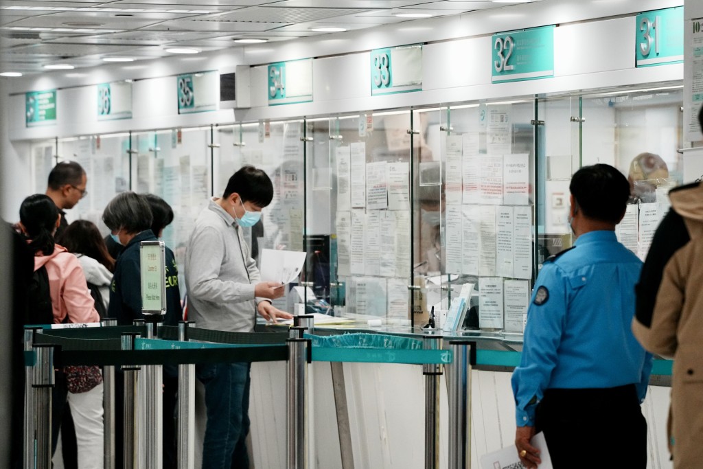 運輸署內秩序良好。