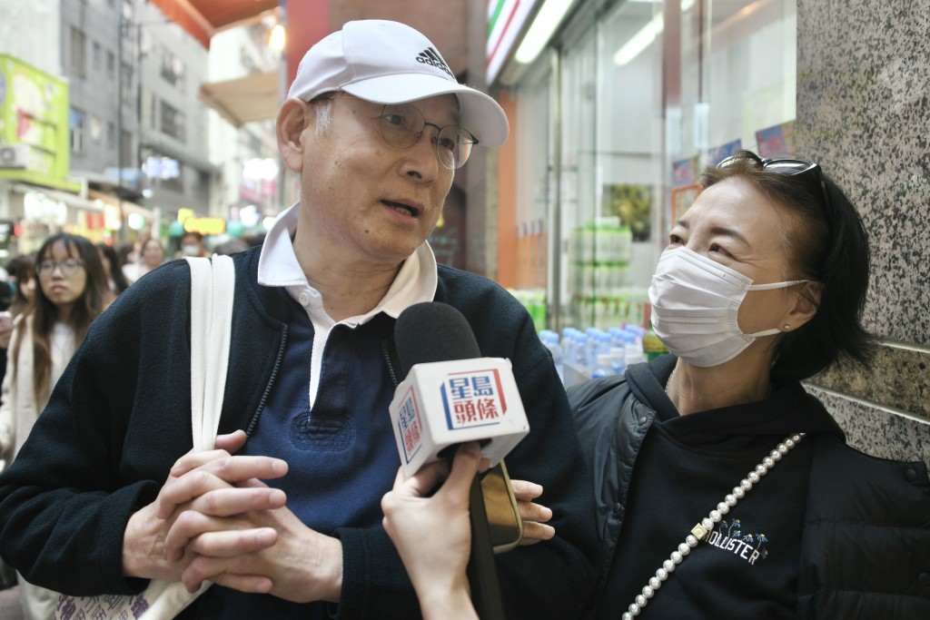 65歲的陳生及陳太。陳浩元攝