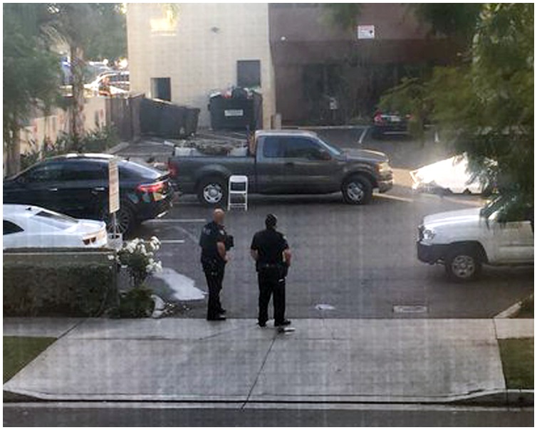 现场是南加州长滩市一间律师楼。 AP  