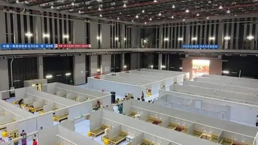 海南儋州首個方艙醫院去年9月建成。網上圖片