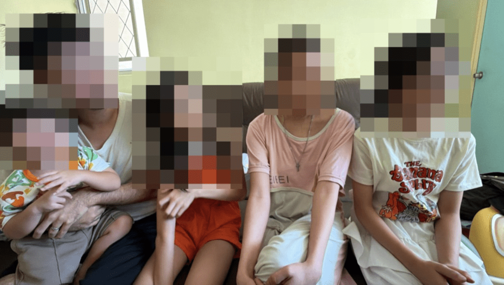 據了解，3名涉事小童事後由人員帶往醫院接受身體檢查，暫時留院。梁國峰攝