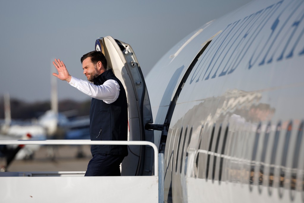 万斯可能竞选总统。美联社 万斯可能竞选总统。美联社