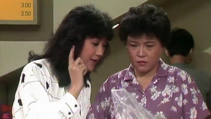 梁葆貞自《香港81》開始直至《香港86》，一直飾演「順嫂」。  ​
