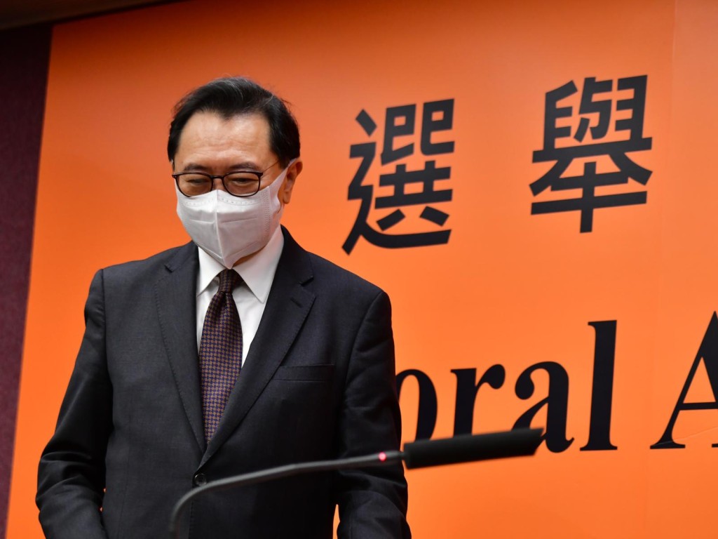 選管會呼籲不在香港，但有意投票選民，盡早規劃返港行程。
