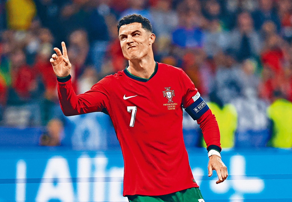 120分鐘內由地獄折返人間，C朗拿度賽後表情悲喜交集。