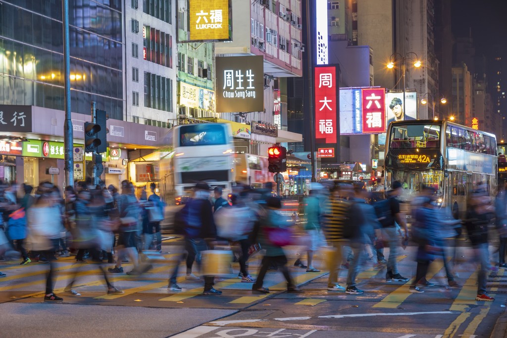 外派僱員宜居城市排行榜，香港排名大跌15位，全球排第92位。