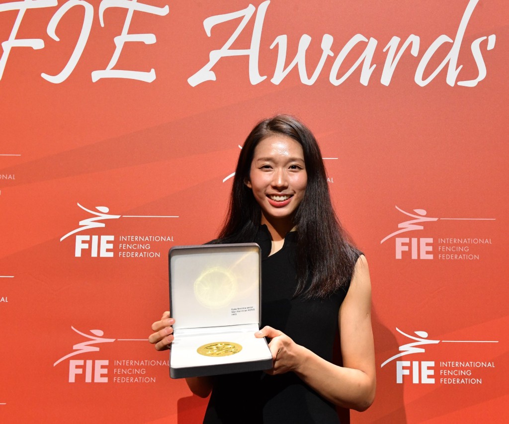 江旻憓奪得一八至一九年賽季女子重劍年終第一。國際劍聯(FIE) facebook圖片