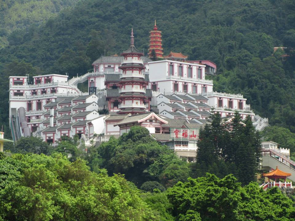 網上有傳沙田「寶福紀念館」拒絕為周梓樂家人辦理喪禮。網上圖片