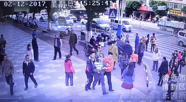 其中一名疑犯陳姓男子被捕。網上圖片