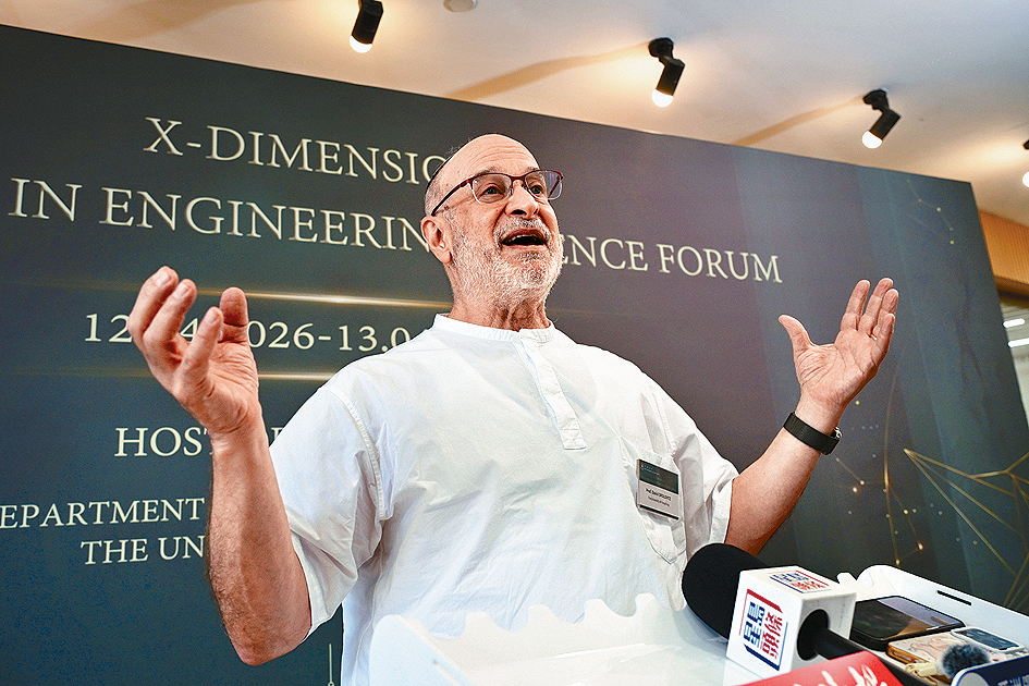 David Srolovitz認為，當前環球形勢下的人才流動，正好為香港帶來招攬人才的機會。