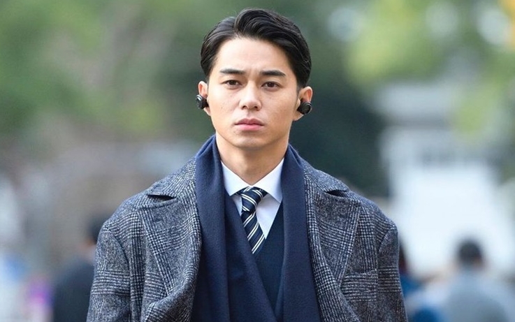 東出昌大拒絕回應新戀情。