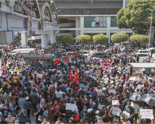 社運人士稱，緬甸的反政變示威活動沒有大台。AP