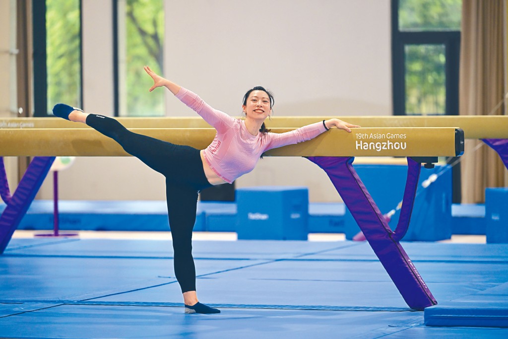 黃曉盈昨日在浙江體育職業技術學院體操館，進行備戰。