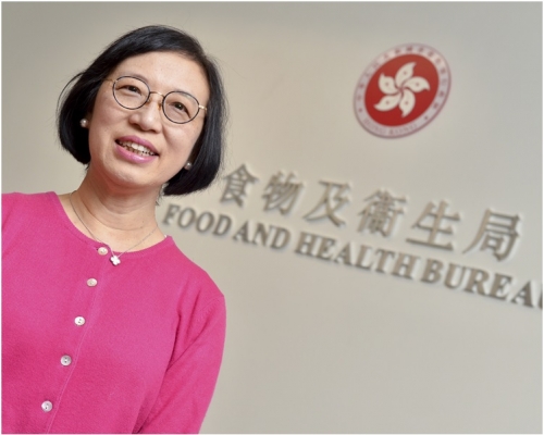 陳肇始呼籲高危人士盡快接種流感疫苗。