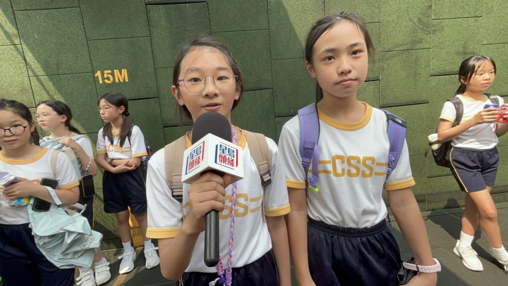 讀小五的周同學及黎同學指現場的表演及示範很精彩，學習很多知識。