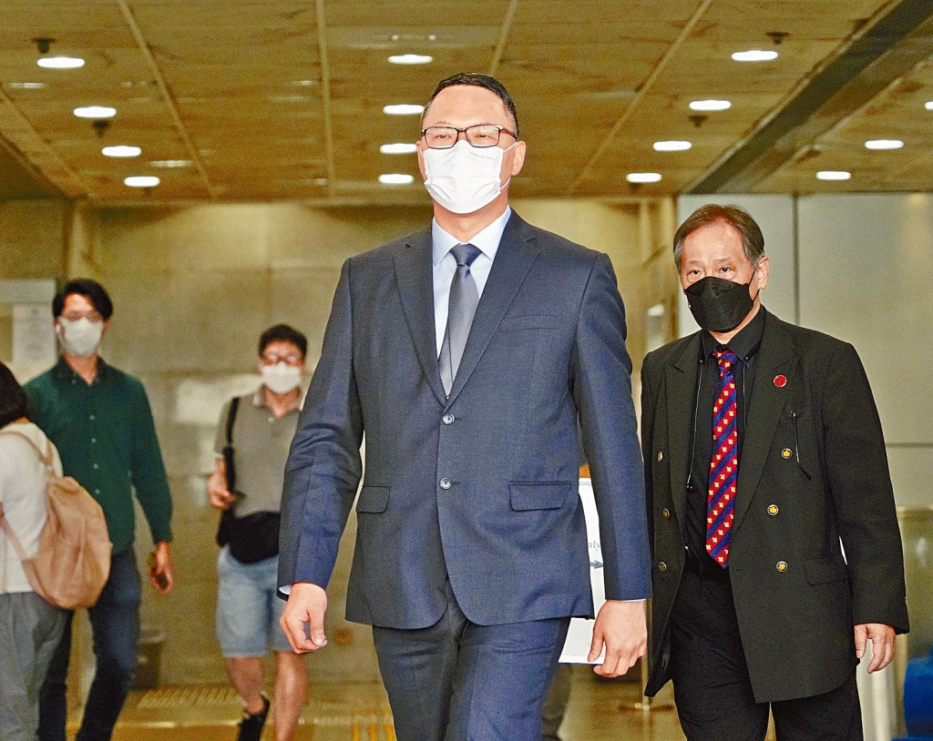 前國安處處長蔡展鵬昨以辯方證人身分出庭作供。