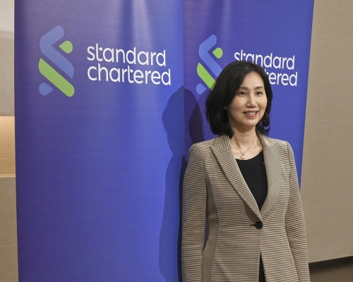 禤惠儀加入渣打銀行後，一做便30年。資料圖片