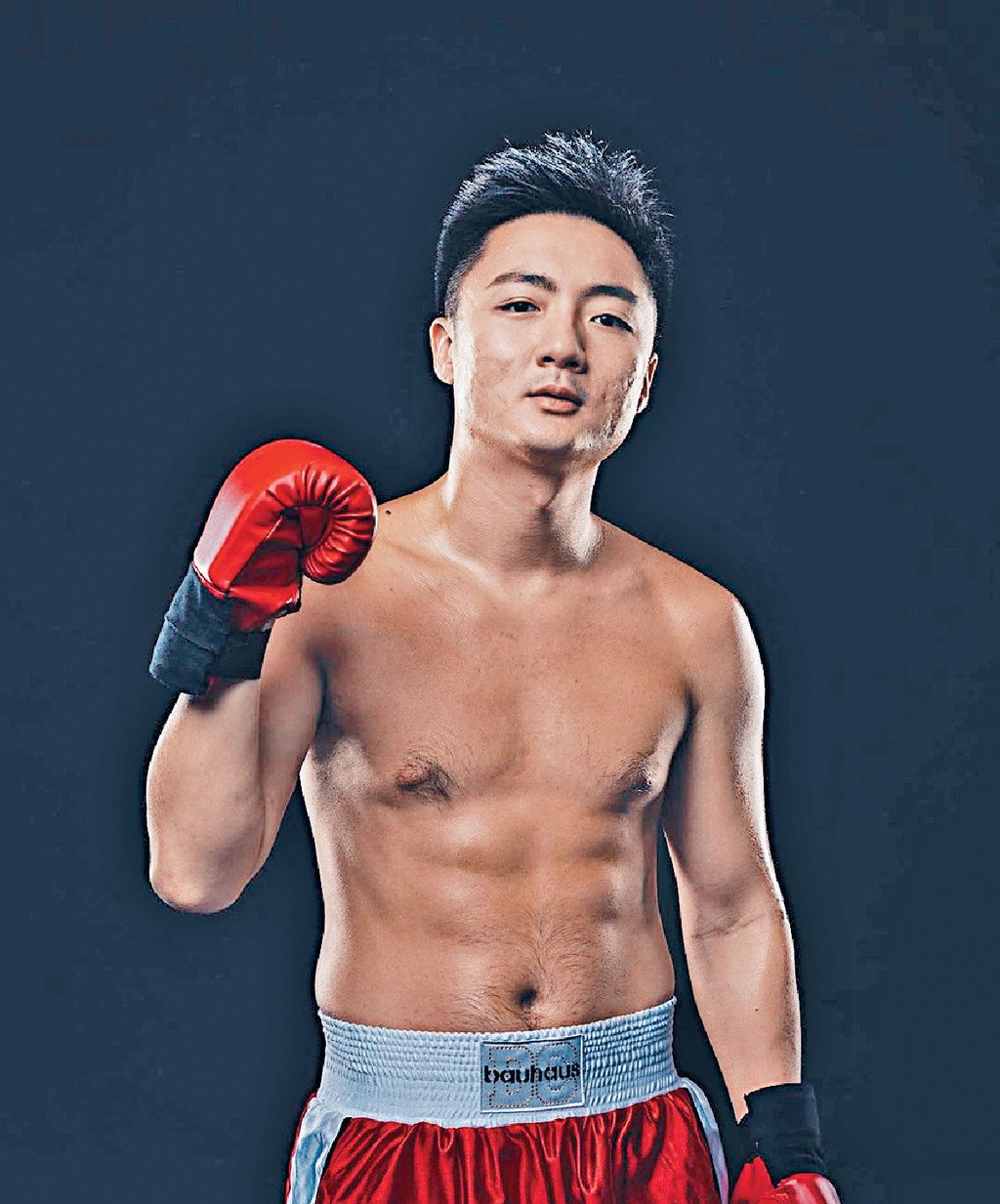 锺培生于2021年9月与林作举行世纪擂台战。